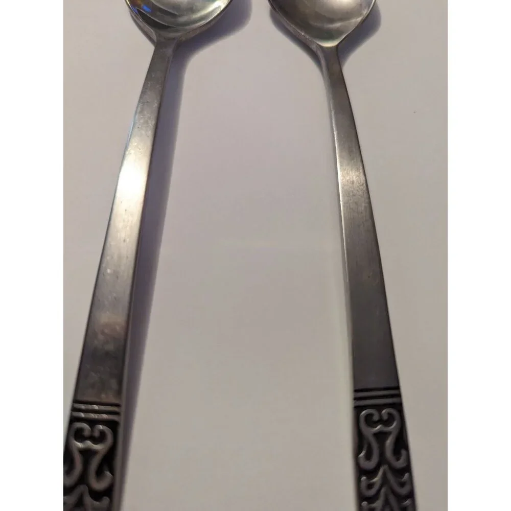VTG CARLYLE Hong Kong stainless cameo pattern lot 2 teaspoons replacement